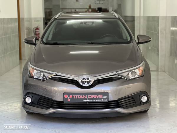 Toyota Auris Touring Sports 1.4 D-4D Comfort+Pack Sport - 2