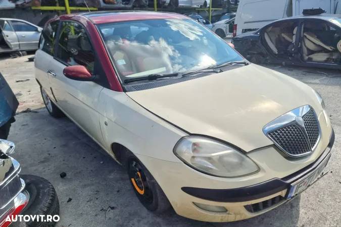 cutie de viteze manuala 5+1 trepte suport tampon kit volanta ambreiaj  Lancia Ypsilon 843, an 2005, motor 1.4 benzina 96cp cod 843a1000 dezmembrez - 2