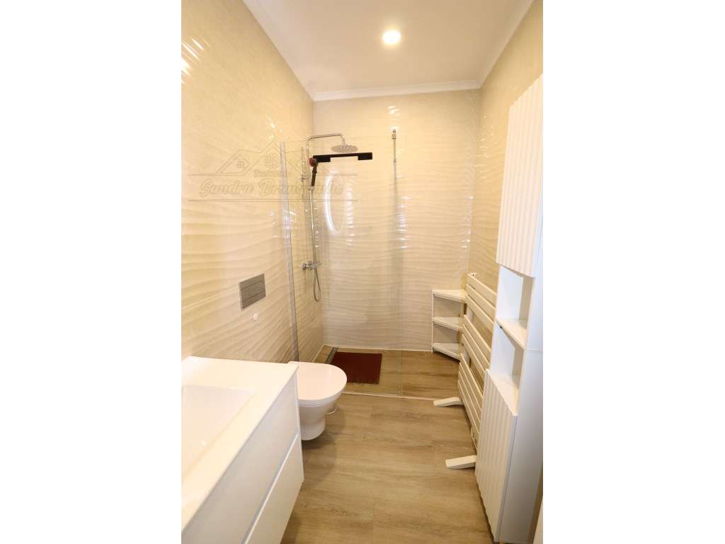 Moradia T1 a 3min da praia TOTALMENTE RENOVADA(novo)-5