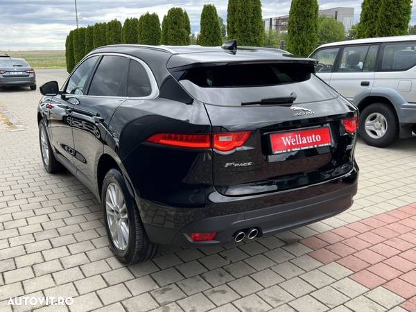 Jaguar F-Pace - 6