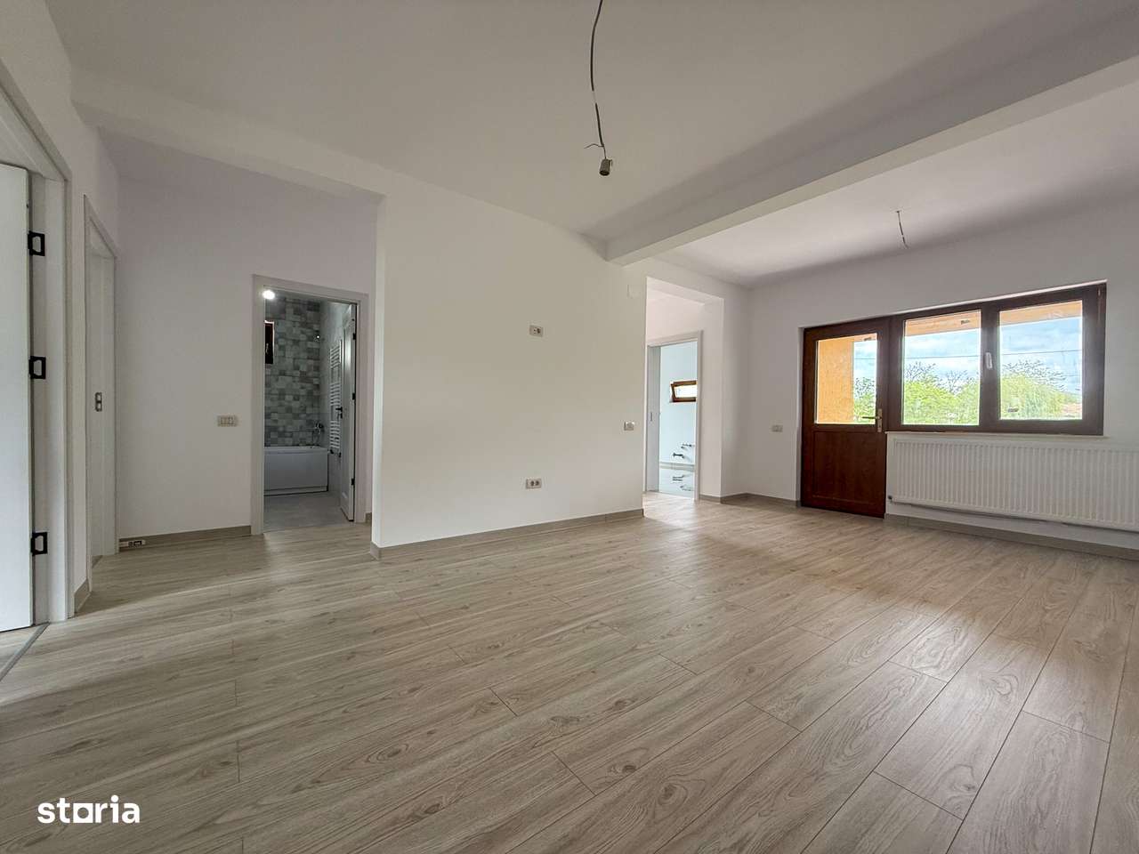 CASĂ LA COMANDĂ | 3 Camere | Lumina - Imagine principală: 4/18