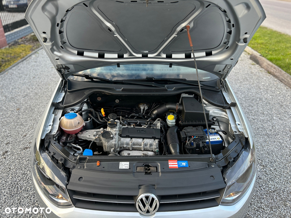 Volkswagen Polo 1.2 MATCH - 15