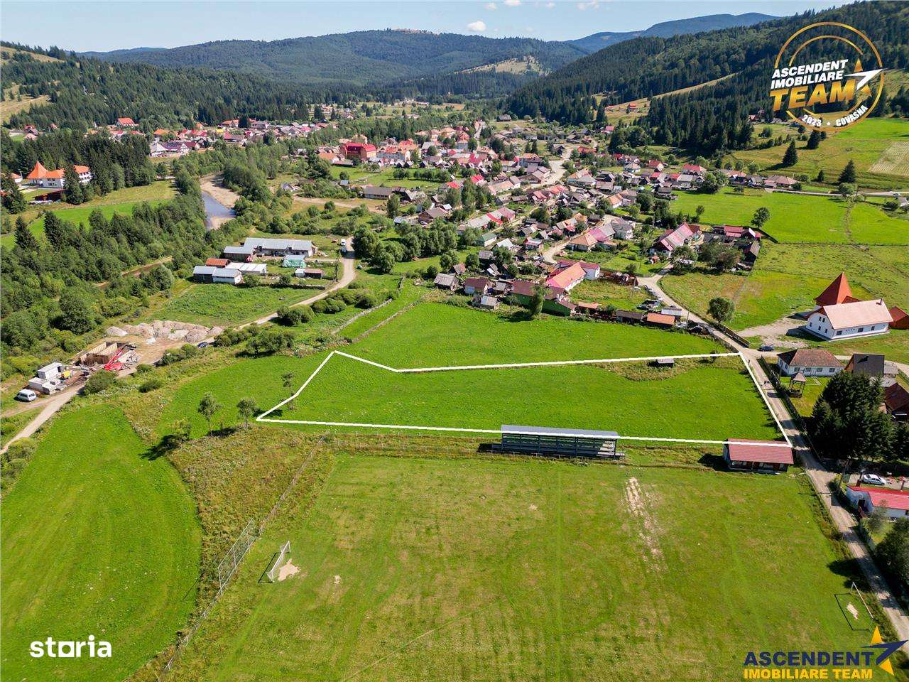 FILM! Context favorabil:Teren intravilan, 5.500mp, zona pitoreasca Com - Imagine principală: 4/6