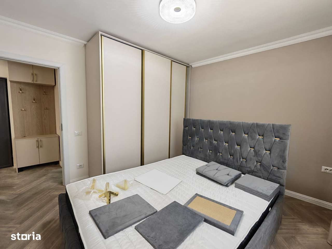 Apartament Lisaura de vanzare-2