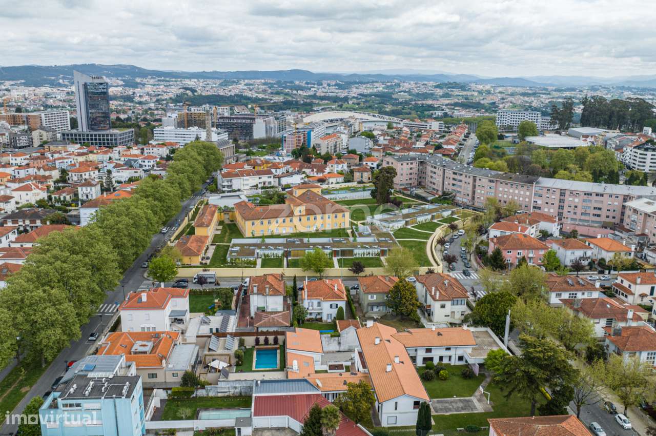 Apartamento T4 em Condomínio Privado de Luxo, no Centro do Porto - Grande imagem: 2/60