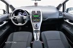 Toyota Auris 1.8 L VVT-i TS Hybrid Luna - 8