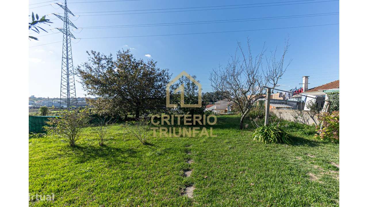 Moradia Geminada T3+1 em Rio Tinto-5