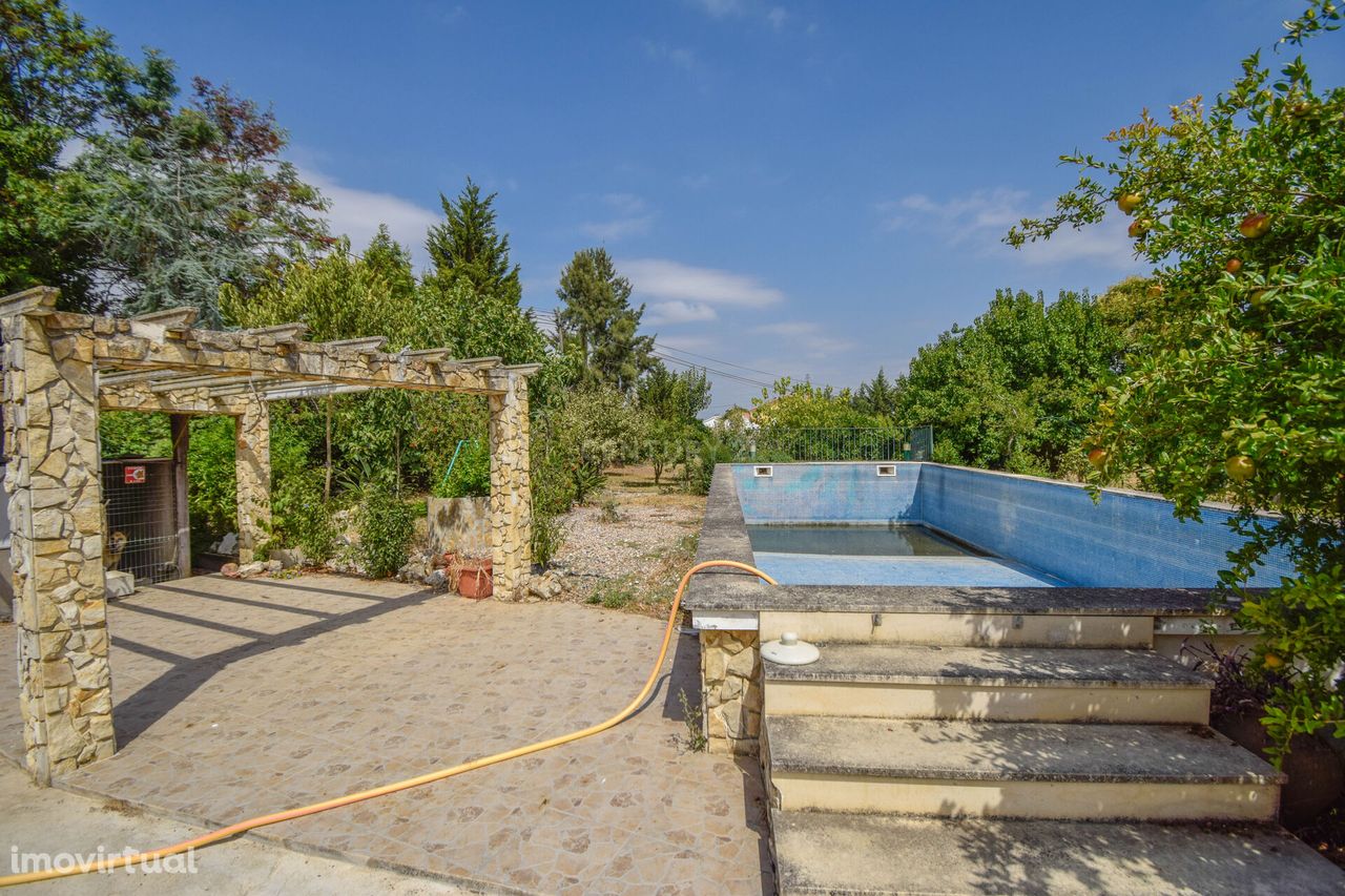 Quinta T6 com Piscina - Santarém  (S. Vicente do Paul)