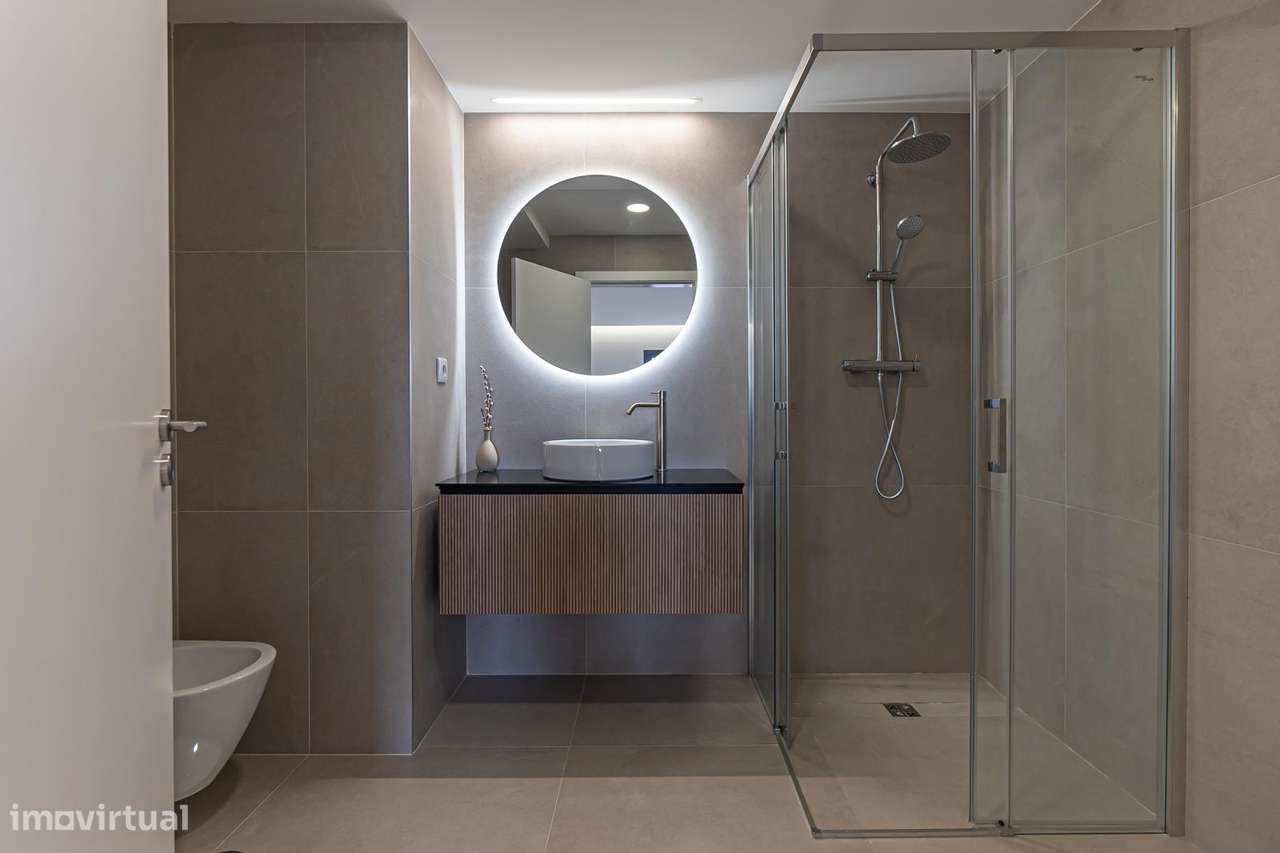T3 Novo  152 m² , no Green Building, Vistas Porto e Rio Douro-12
