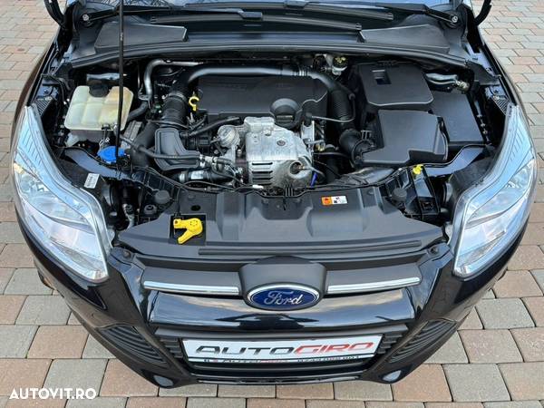 Ford Focus 1.0 EcoBoost Start-Stopp-System Champions Edition - 12