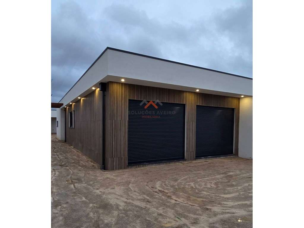 Moradia T3 Térrea em Sarrazola - Grande imagem: 4/28