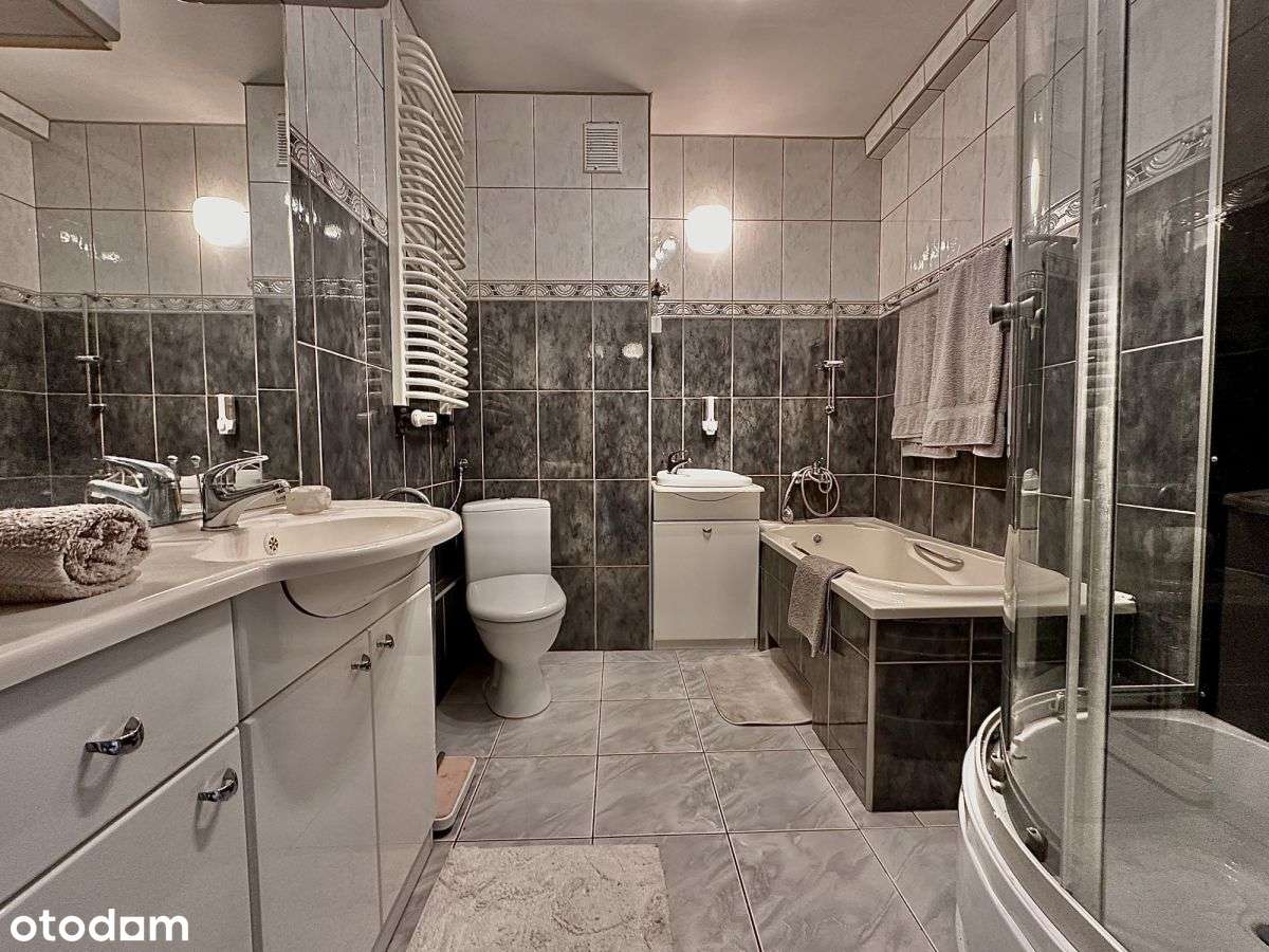 2 Pokoje + Kuchnia - Balkon -  Centrum-4