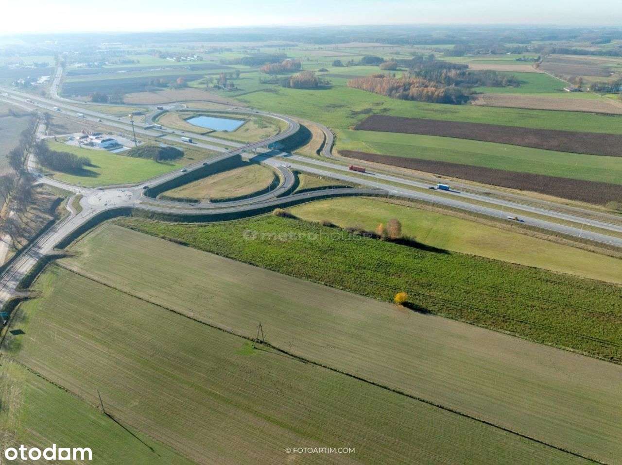 Działka inwestycyjna, objęta Mpzp, przy Dk- S7-8