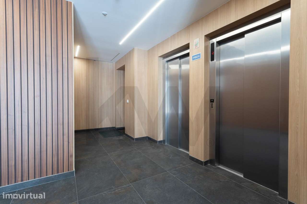 Exclusivo T3 Novo com Varandas de 51m2 | 2 Lugares de Garagem e Arreca-57