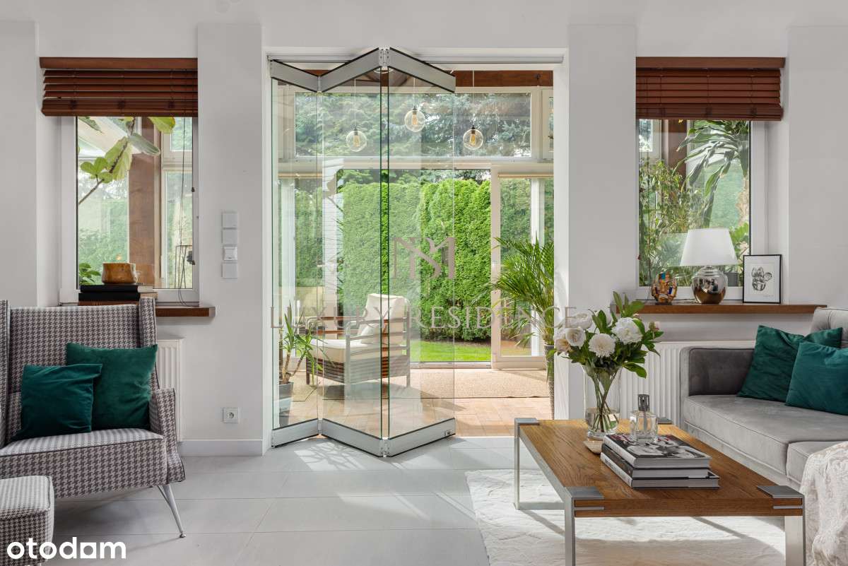 Dom z Ogrodem Zimowym - Smochowice-1