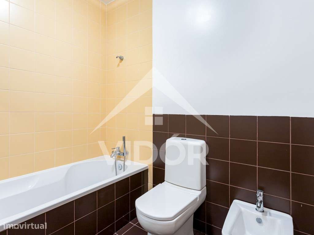 Moradia V4 - condomínio fechado com piscina em Albufeira - Grande imagem: 5/14