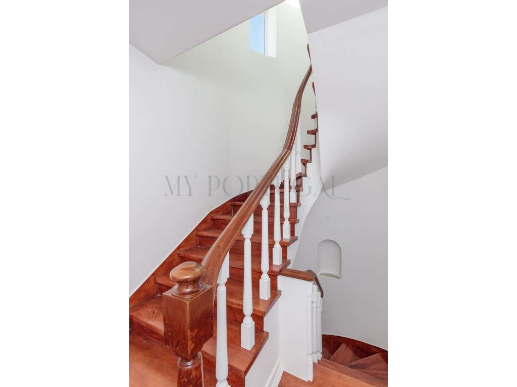 Moradia em banda Contemporânea T3+1 com Jardim Privado e Espaço Ext...-18