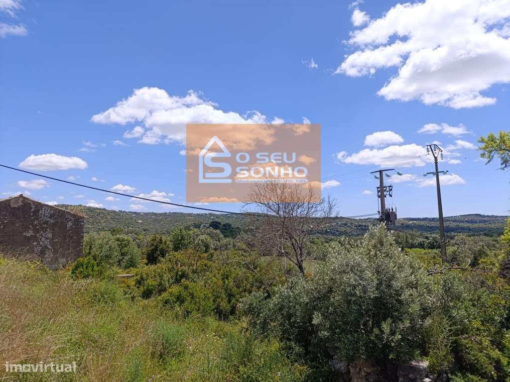 Terreno com Projecto Aprovado para Moradia T3 com Piscina-15