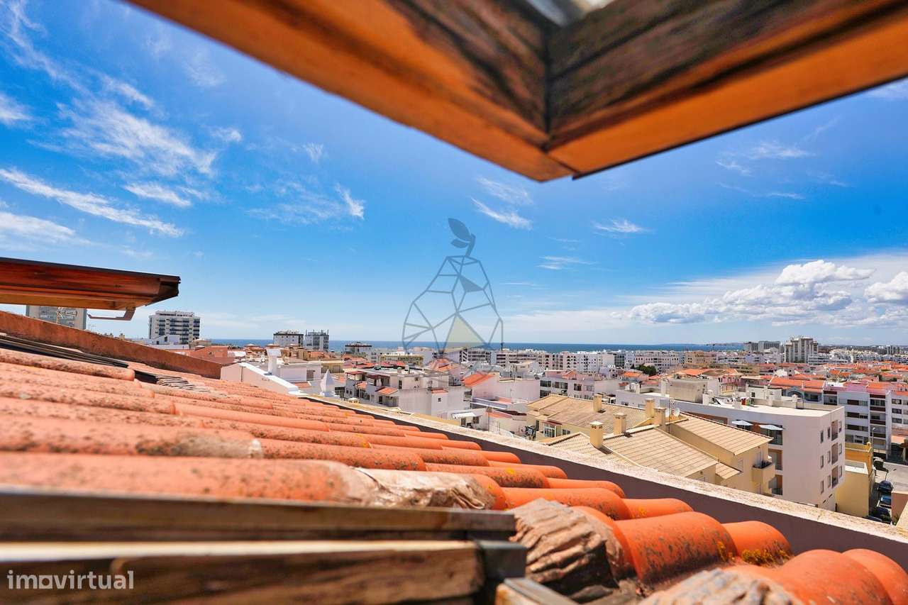 Apartamento T1+3 com Vista Mar do terraço em Quarteira-37