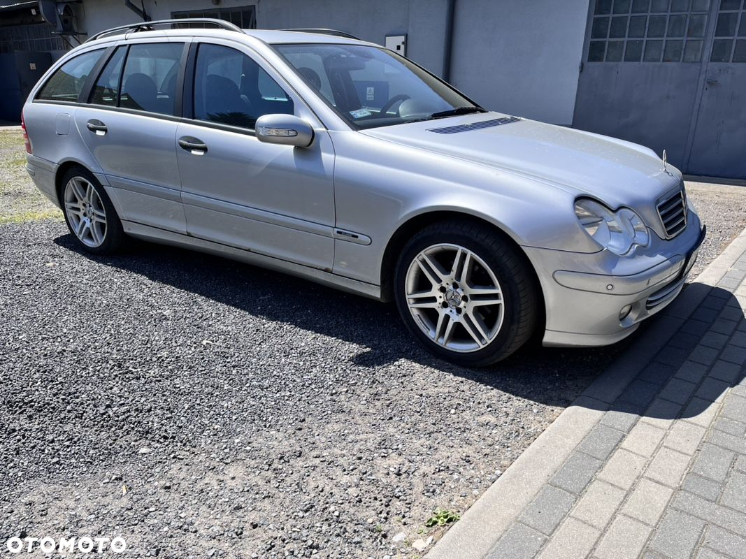 Mercedes-Benz Klasa C 200 T CDI Classic - 11