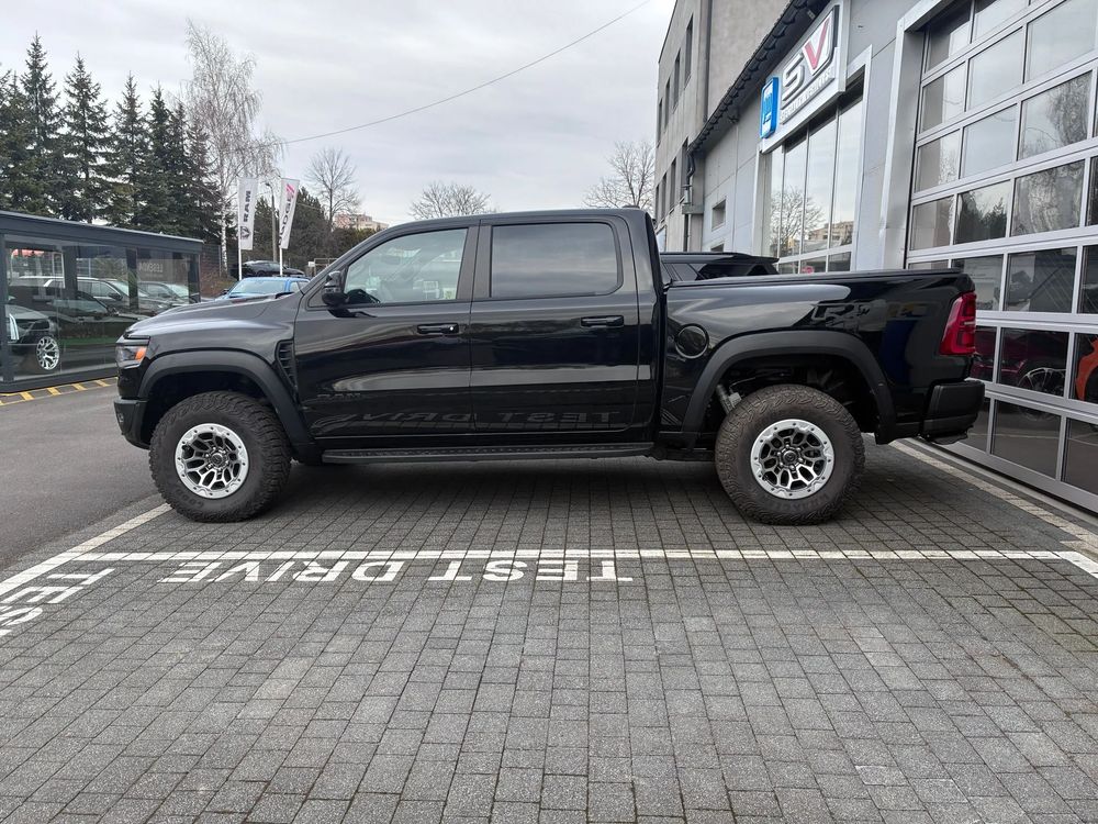 RAM 1500 RHO 2025