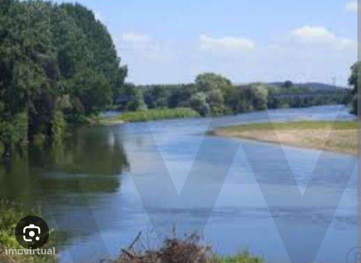 Terreno Rústico em zona urbana com 750 metros quadrados - Grande imagem: 5/15