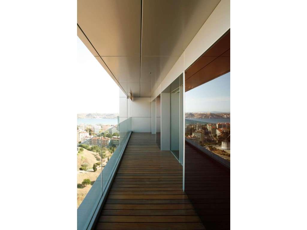 Sky Restelo - Grande imagem: 2/59