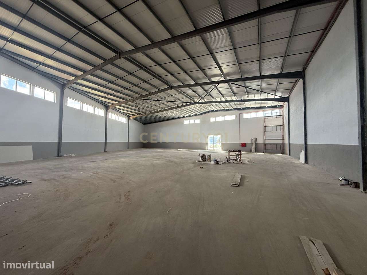 ARMAZÉM INDUSTRIAL | SANTO TIRSO | INVESTIMENTO / LOGÍSTICA / COMÉRCIO-6