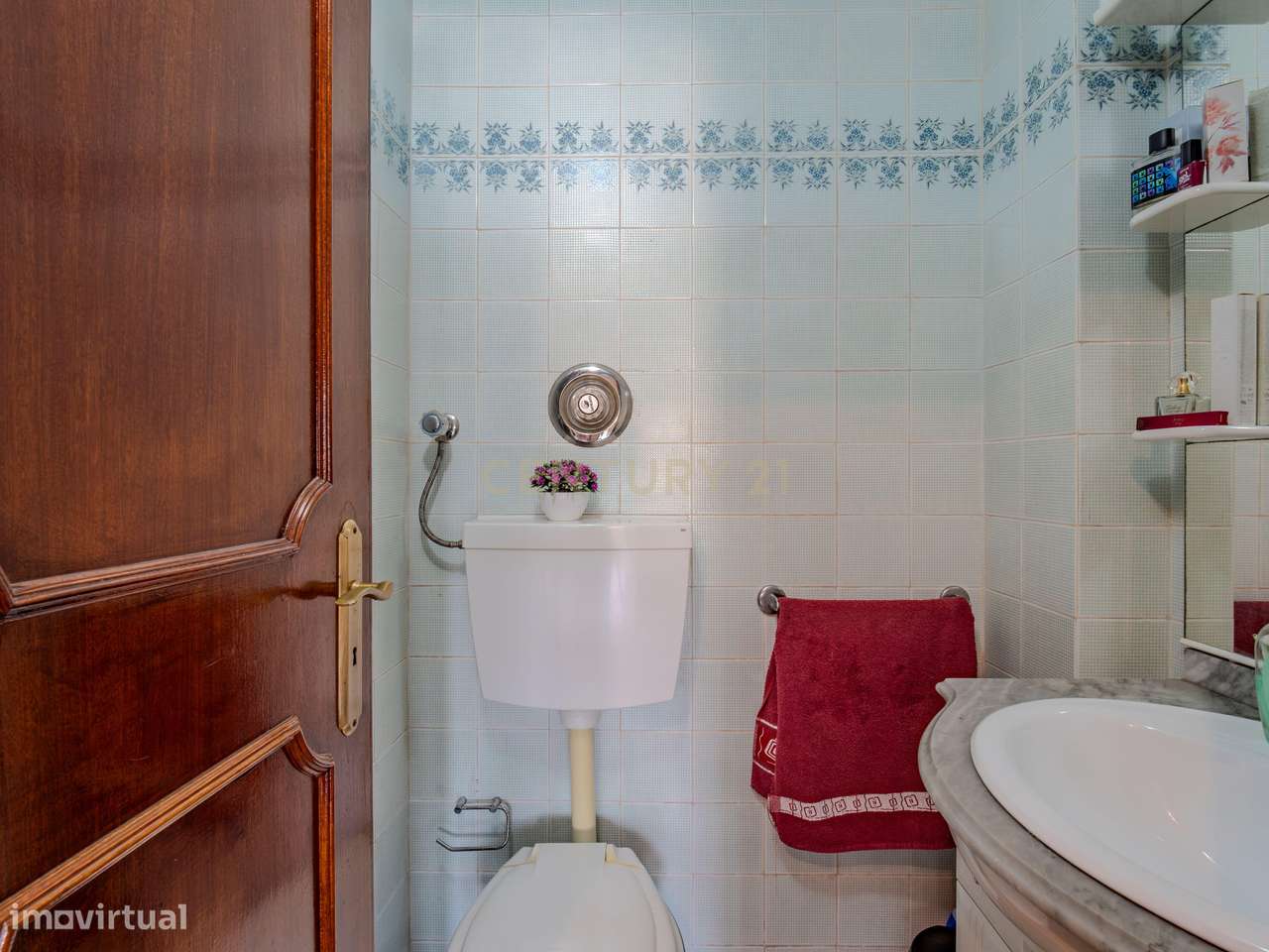 Excelente apartamento T3 na zona mais procurada de São Pedro da Cova-23