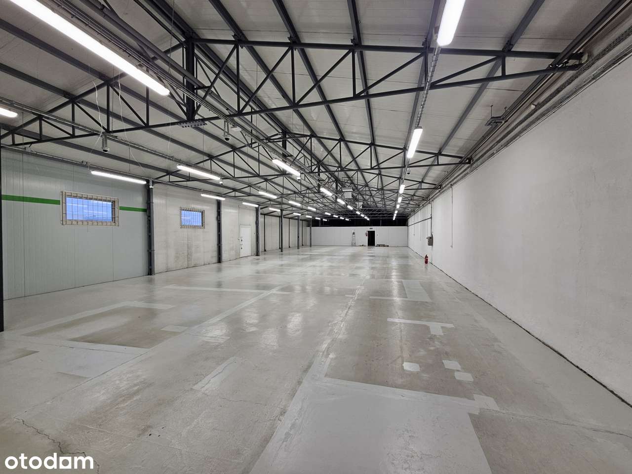 Do wynajęcia: biura, market, magazyny 250-2000 m2 - Pełny obrazek: 4/20