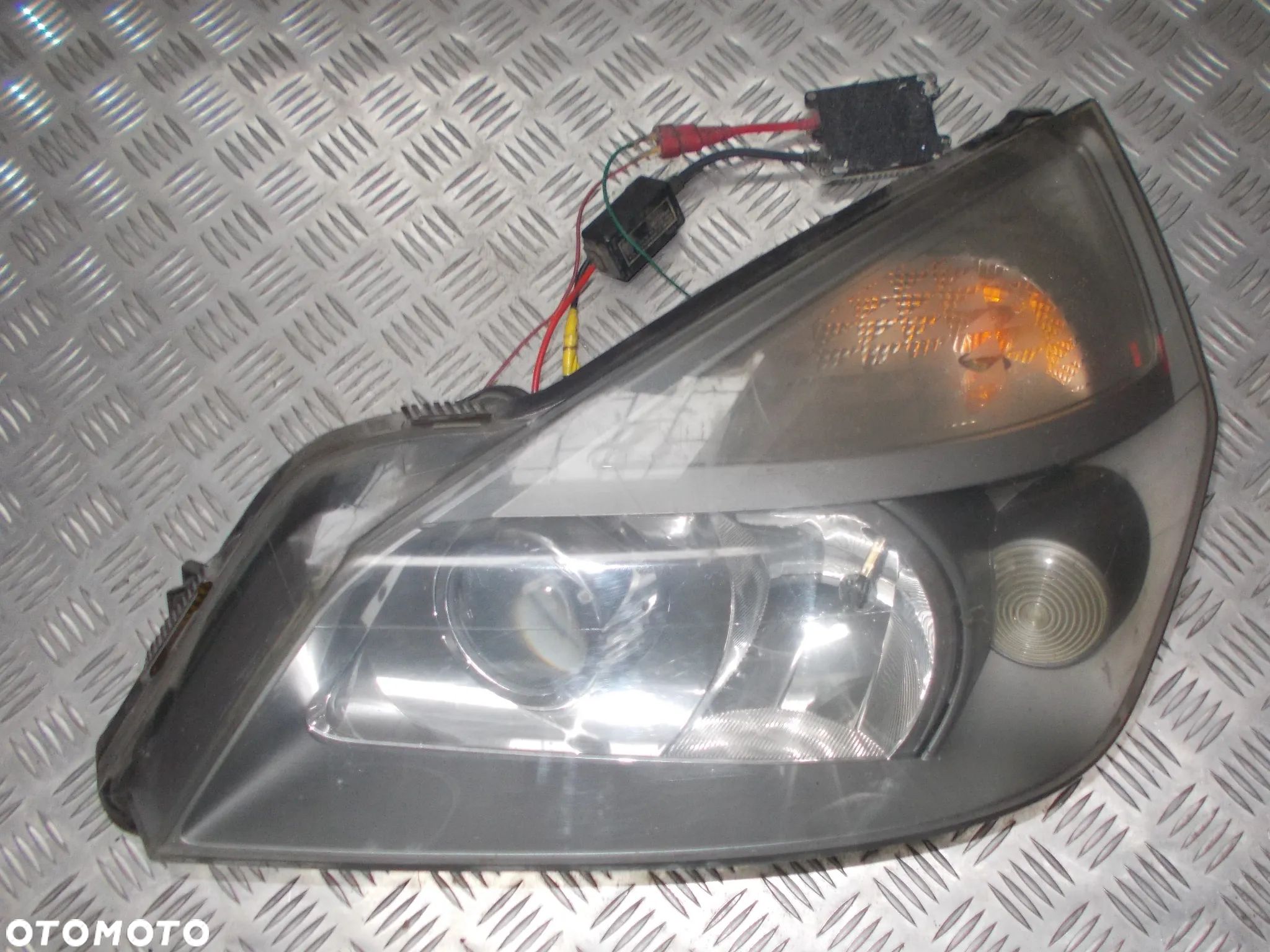 Renaulr Espace IV lampa lewy przód XENON - 1