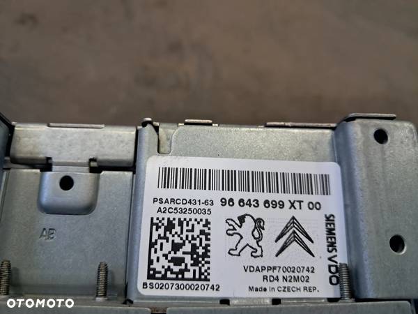 Peugeot 207 radio oryginalne MP3 96643699XT - 2