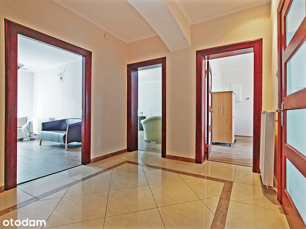 Gdynia Centrum/ 3 przestronne pokoje/ 2 balkony-16