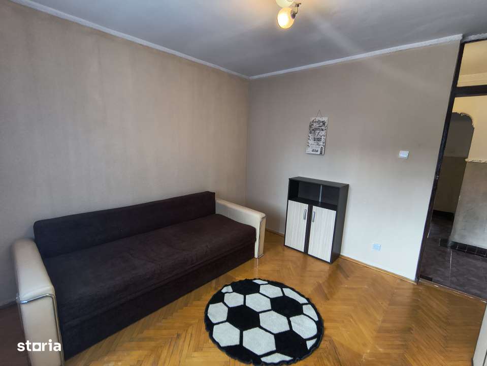 I C Bratianu  sr uri- apartament 3 camere decomandat - Imagine principală: 5/19