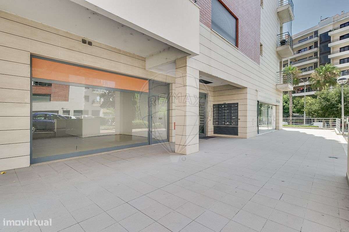 Loja  para arrendamento - Grande imagem: 5/20