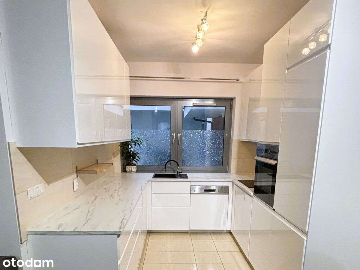 100m2 z ogródkiem, miejsce w hali, Błażeja-15