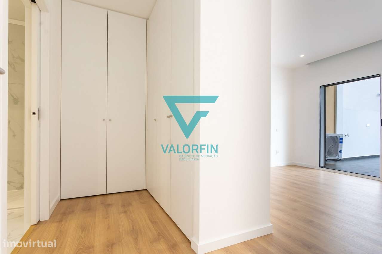 APARTAMENTO T3 NOVO c/ TERRAÇO em Parceiros | Leiria-7
