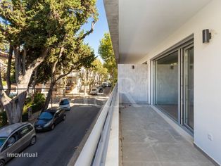 Apartamento T3 com varanda e estacionamento em Carcavelos - Grande imagem: 2/43