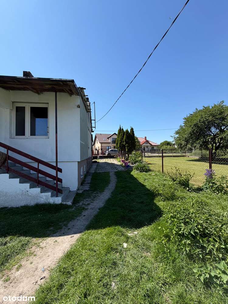 Bliźniak parterowy I Wydzielona działka I Dwa budynki gospodarcze.