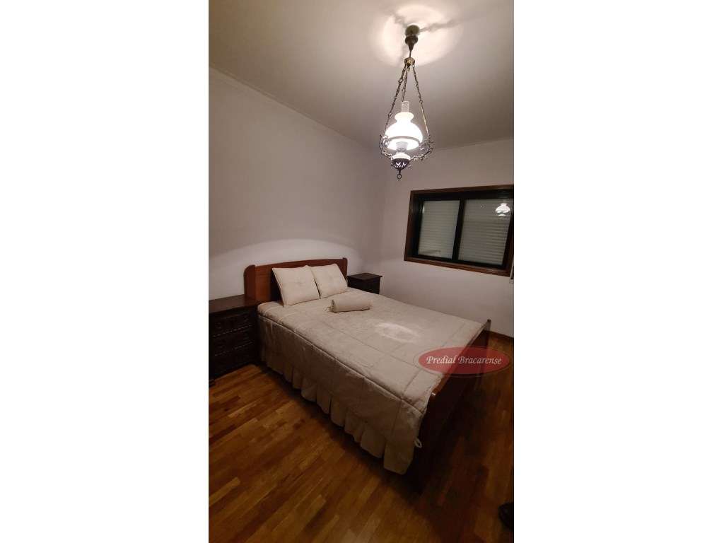 Apartamento T2 mobilado no BragaParque. - Grande imagem: 4/20