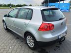 Volkswagen Golf 2.0 TDI DPF Comfortline - 3