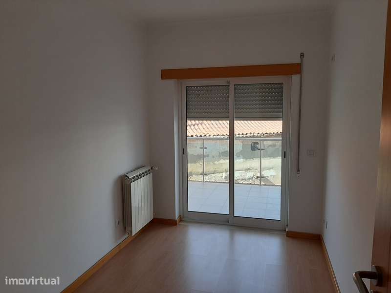 Apartamento T3 Azambuja-7