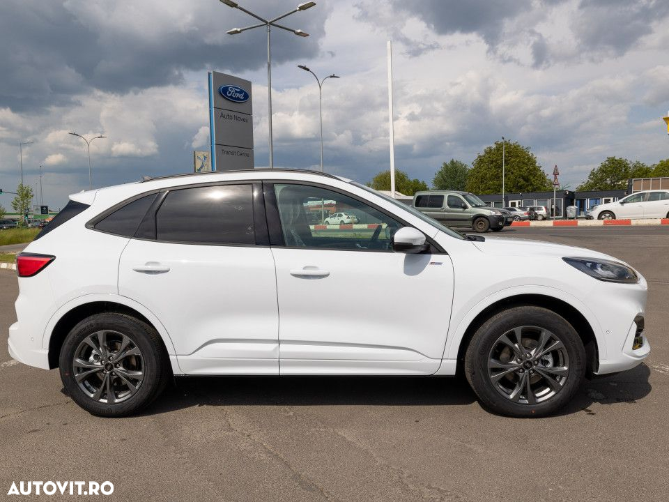 Ford Kuga - 4