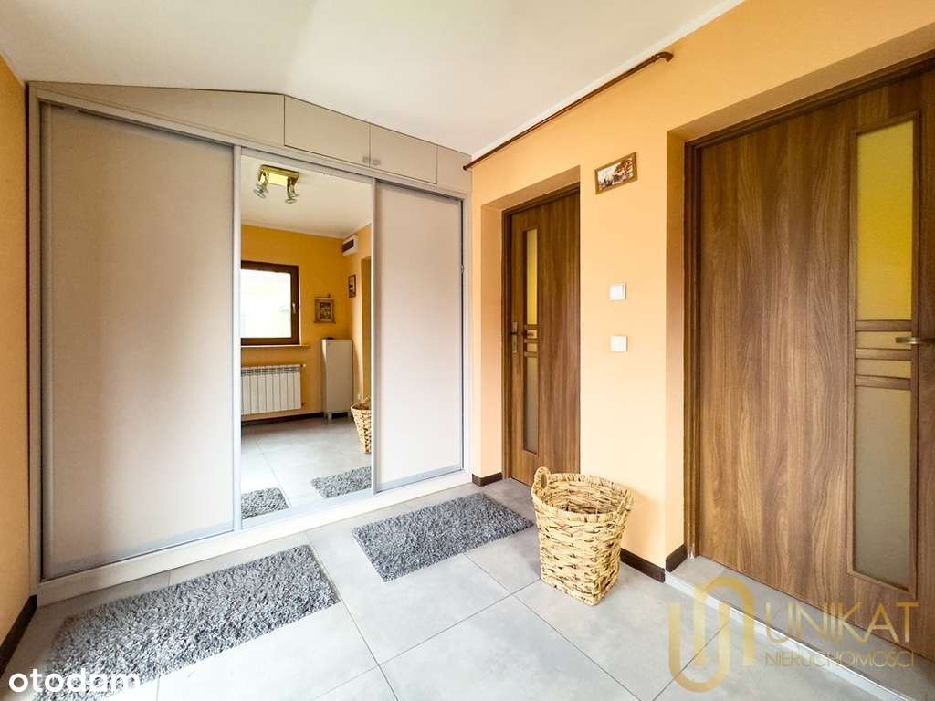 Dom z potencjałem biznesowym w Centrum Bojar-7