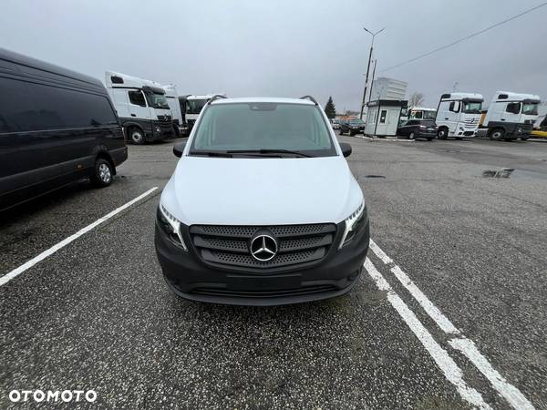 Mercedes-Benz Vito 119 - 4