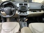 Toyota RAV4 2.2 D-CAT AWD Aut Luxury - 5