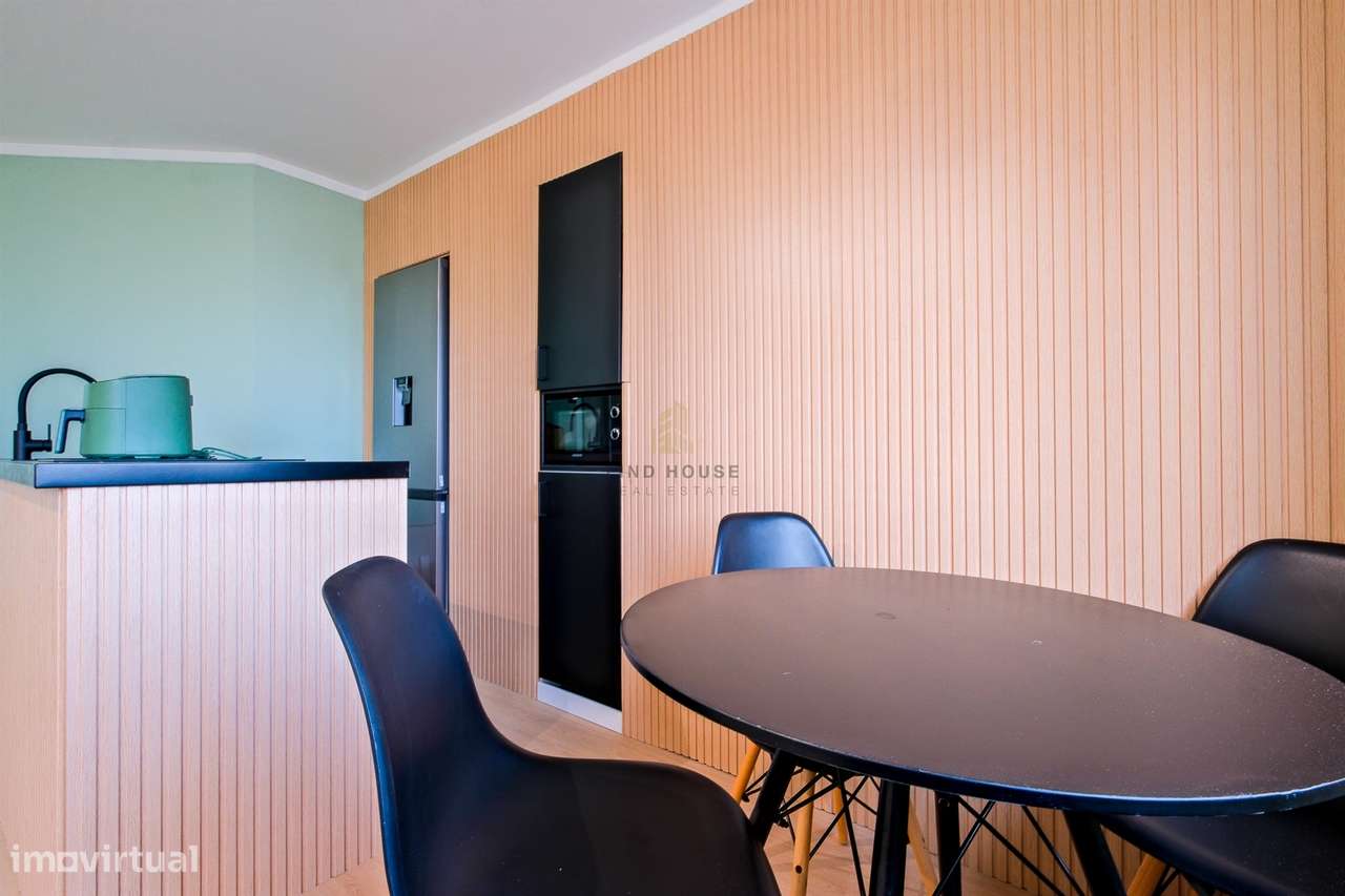 Apartamento T2 totalmente remodelado, em condomínio privado, em Vilamo-12