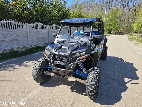 Polaris Ranger XP - 1