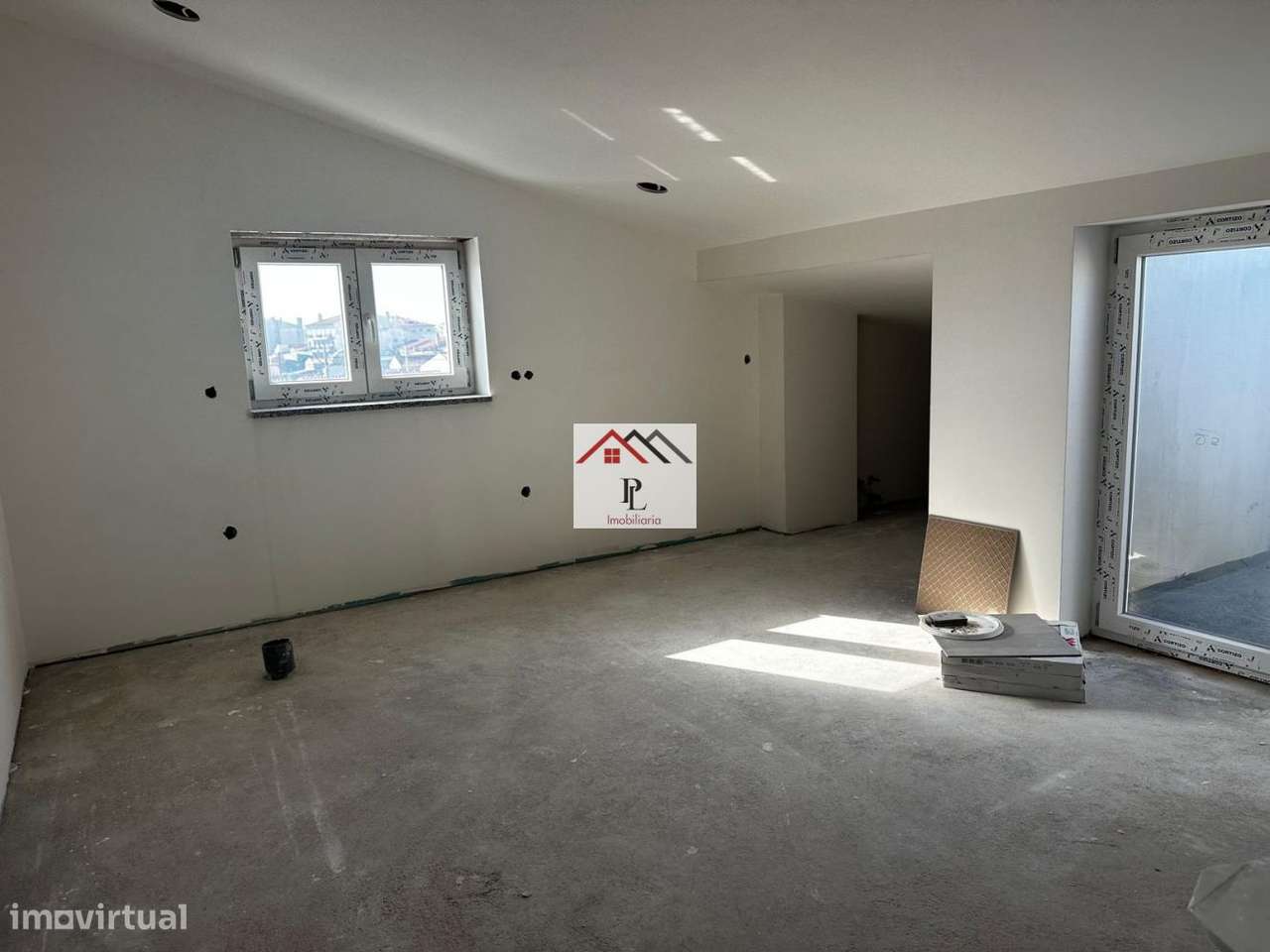 Apartamento T1+2 dupex Novo em fase de acabamento(V892-1MS)-36