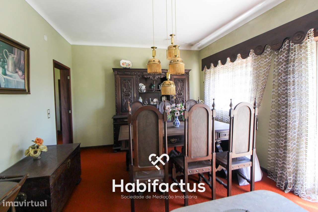 Moradia Isolada Próxima ao Centro de Viseu - Grande imagem: 5/36